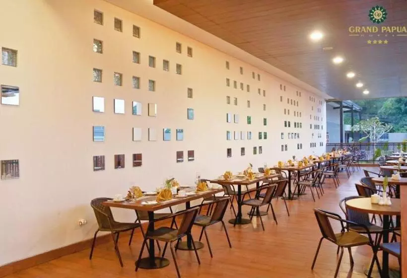 Grand Papua Hotel Sentani