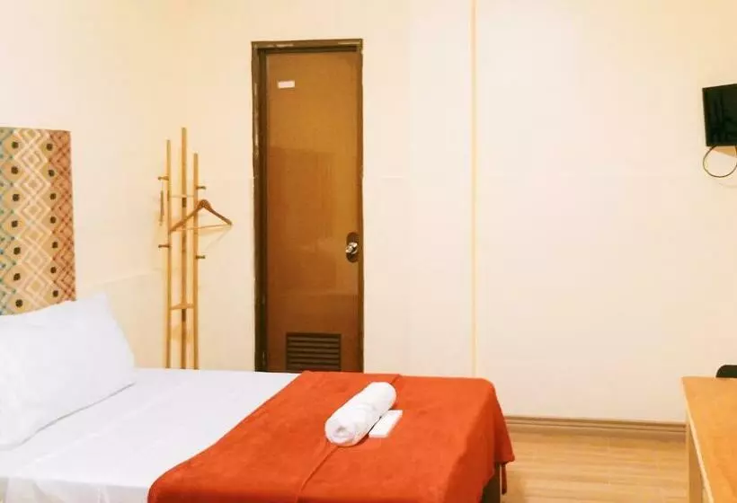 Hotelli Maribel’s Pension Sindangan