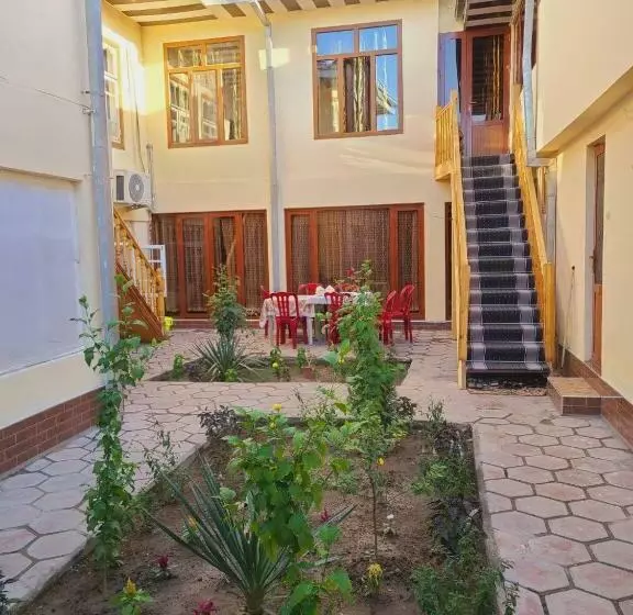 ペンション Registan Center Guest House