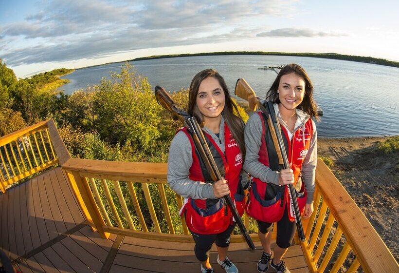 בית מלון כפרי Alaska S Gold Creek Lodge