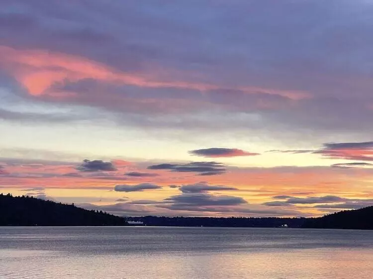 Hotelli Lodges On Vashon