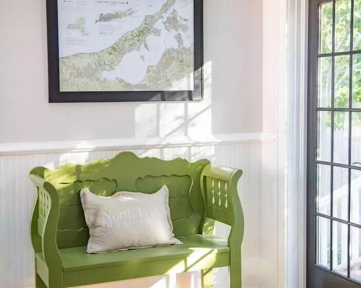 Hotelli North Fork Guest House