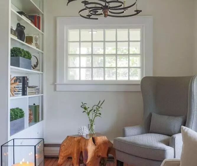 Hotelli North Fork Guest House