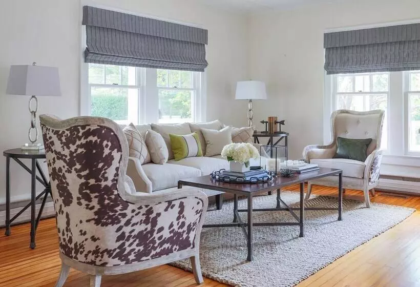 Hotelli North Fork Guest House