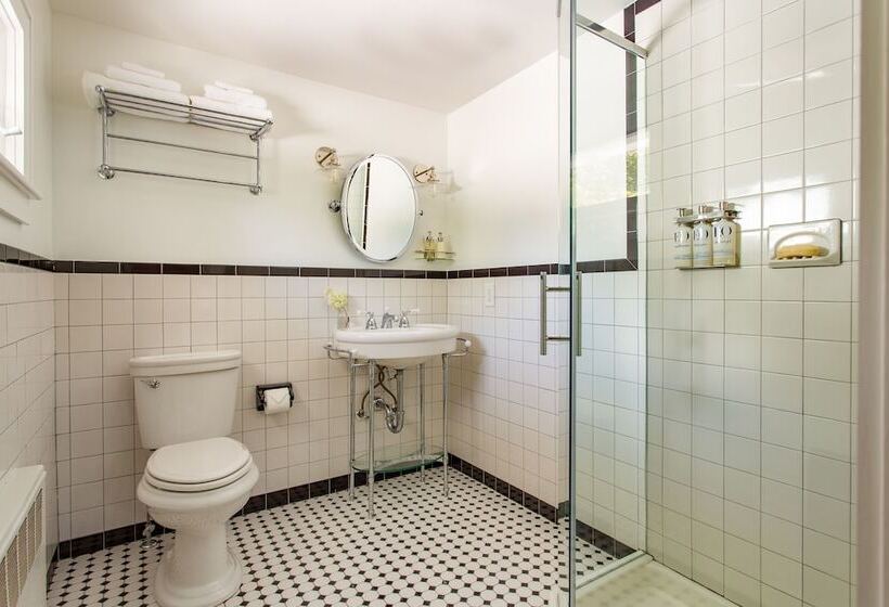 בית מלון כפרי North Fork Guest House