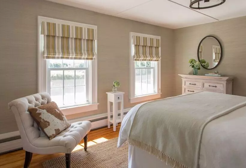 Hotelli North Fork Guest House