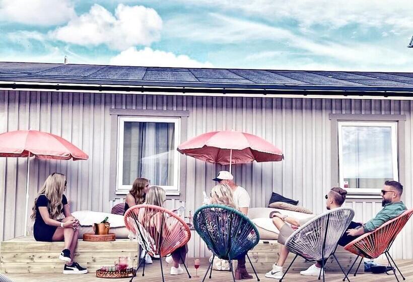 هتل L Gästis Tierp