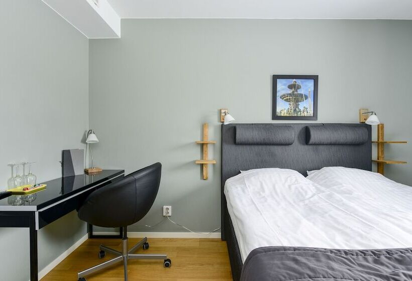 هتل L Gästis Tierp