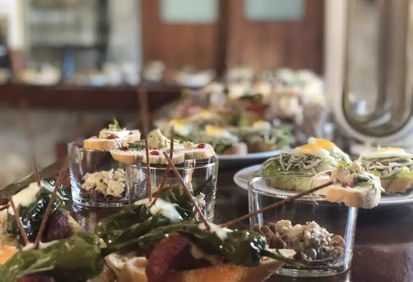 Hotelli Rural Ana De Navarra