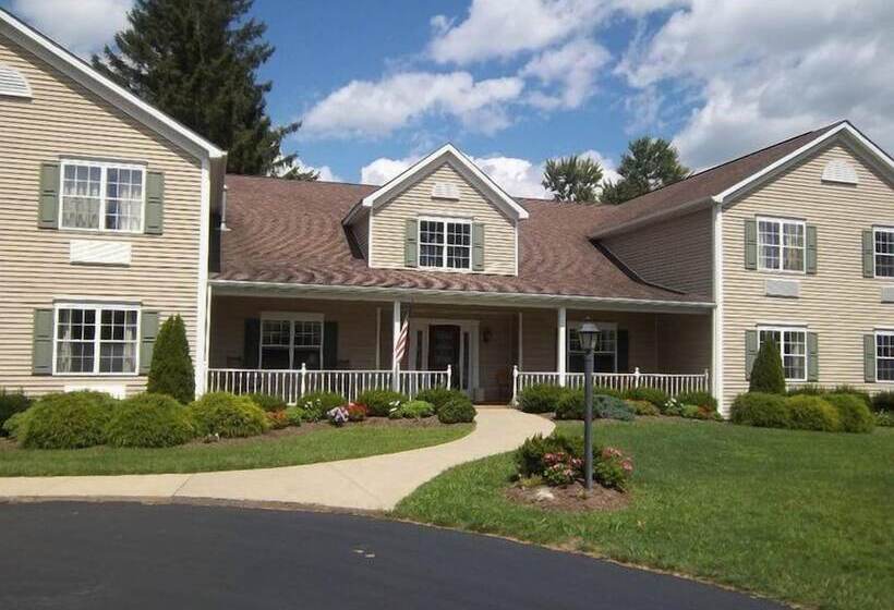 בית מלון כפרי The Inn At Houghton Creek