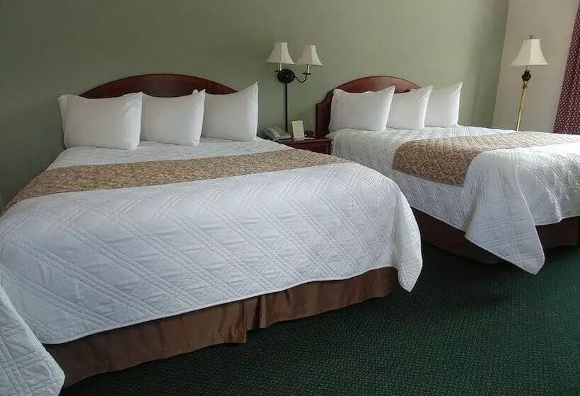 Hotelli The Inn At Houghton Creek