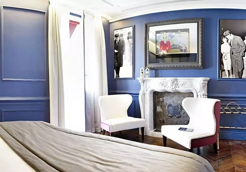 مسافرخانه The Corner Roma