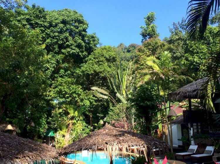 Fotos del hotel Ao Nang Tropical Resort:  2