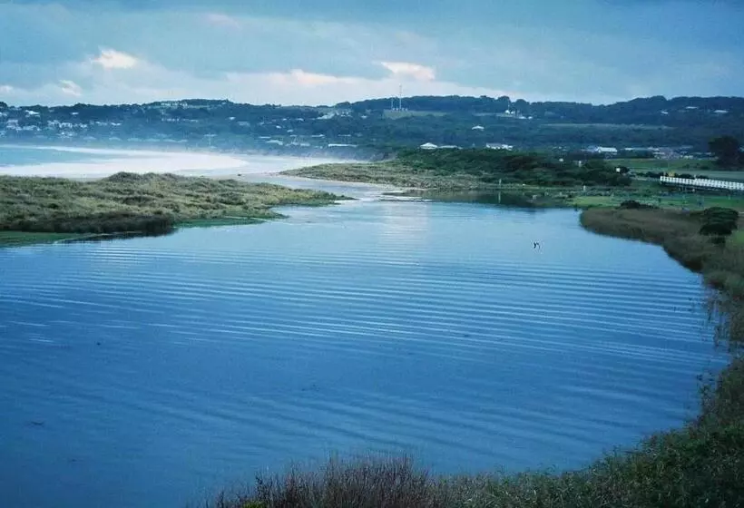 فندق Apollo Bay Guest House