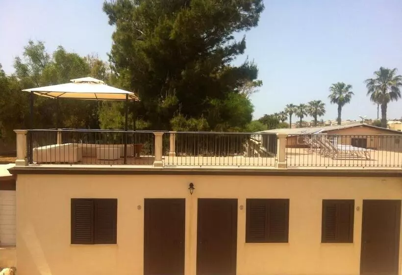 Отель Aria Di Mare