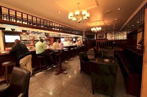 Sierra Burgers Park Hotel