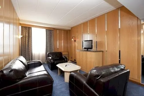 Sierra Burgers Park Hotel