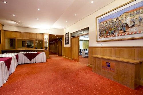 Sierra Burgers Park Hotel