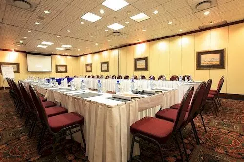 Sierra Burgers Park Hotel