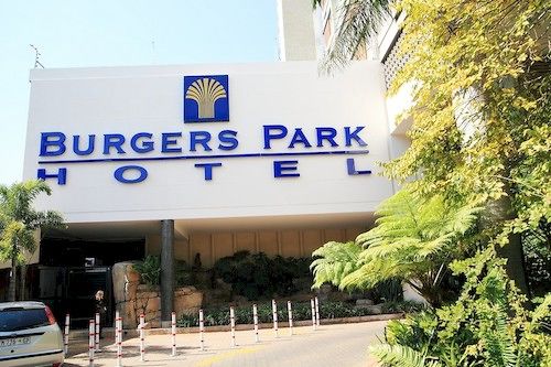 Sierra Burgers Park Hotel