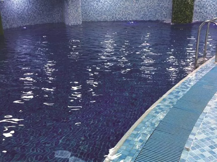 Hotelli Excel Treasure