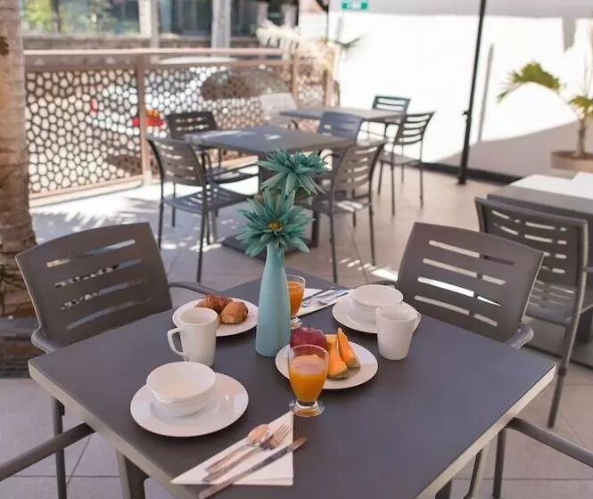 هتل Hôtel Select Réunion