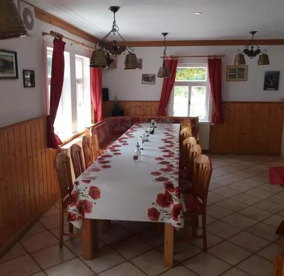 Hotel Obere Schweizerhütte