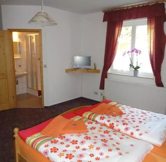 Hotel Obere Schweizerhütte