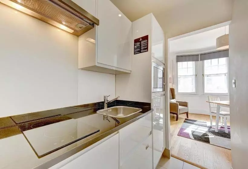 فندق Protem Cannon Street