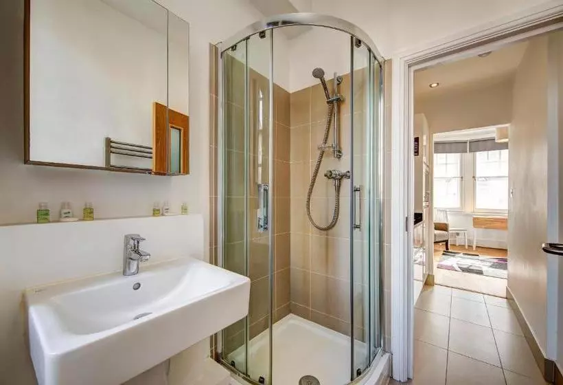 فندق Protem Cannon Street