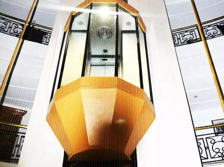 هتل Solitaire Chandigarh