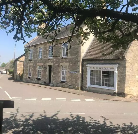 فندق The Horseshoes Bed & Breakfast