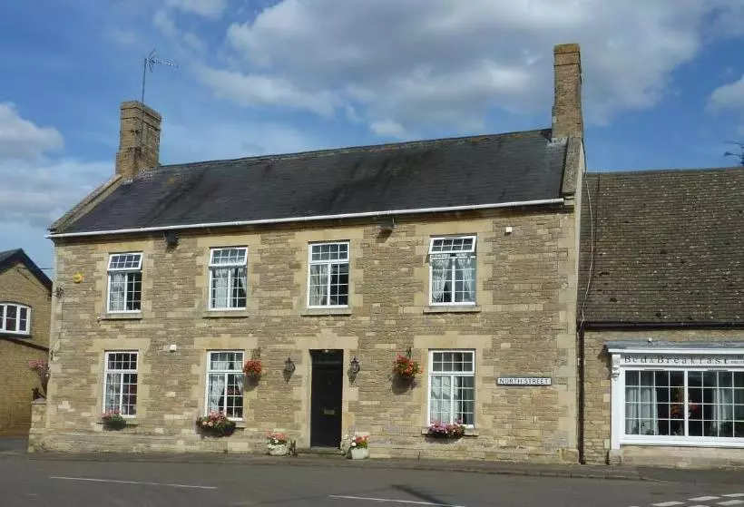 فندق The Horseshoes Bed & Breakfast