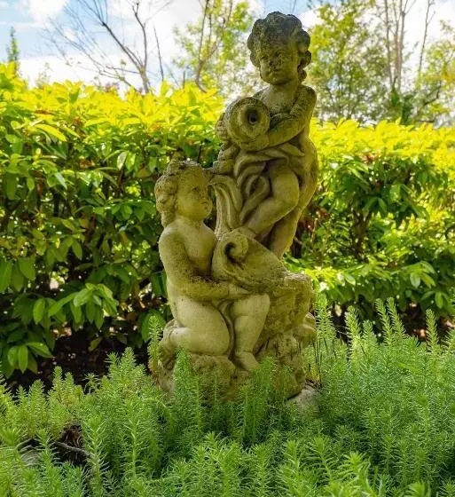 Logis Hotels Au Colombier Du Touron