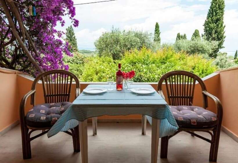 Marilena Apartments & Studios