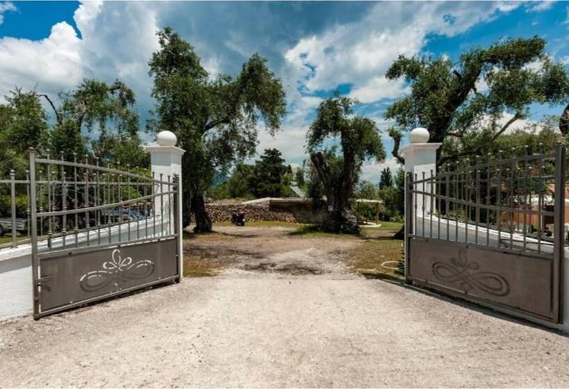 Marilena Apartments & Studios