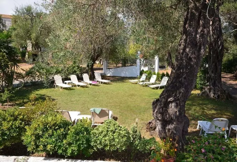 Marilena Apartments & Studios