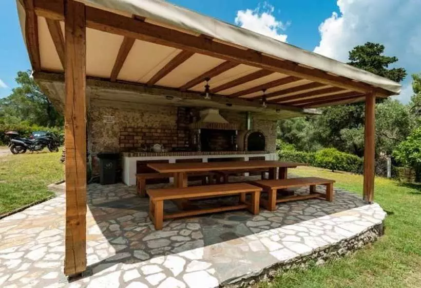 Marilena Apartments & Studios