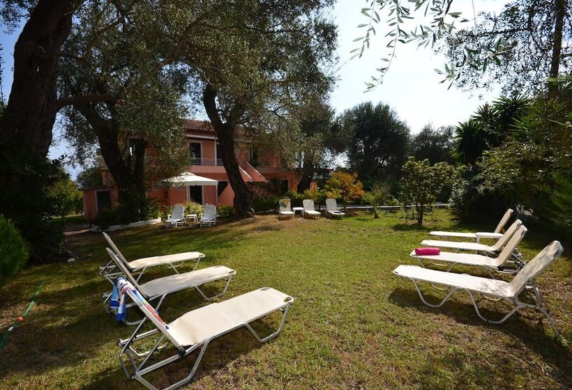 Marilena Apartments & Studios