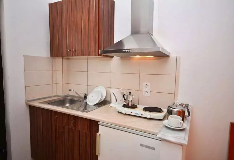 Marilena Apartments & Studios