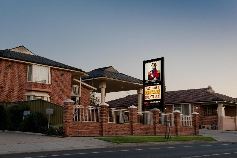 فندق على الطريق Heritage Inn Bathurst