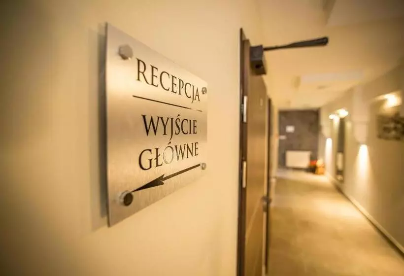 ホテル Zajazd Biskupi