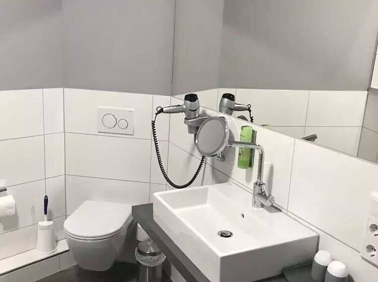 Ziegenbruch S Hotel & Restaurant