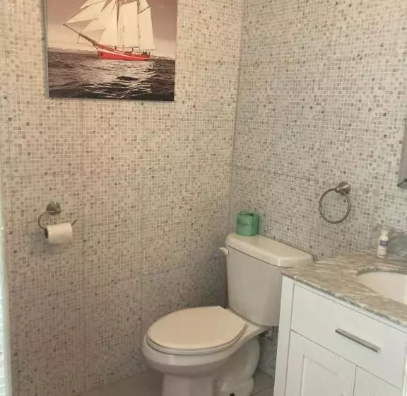 هاستل The Lodge Antigua