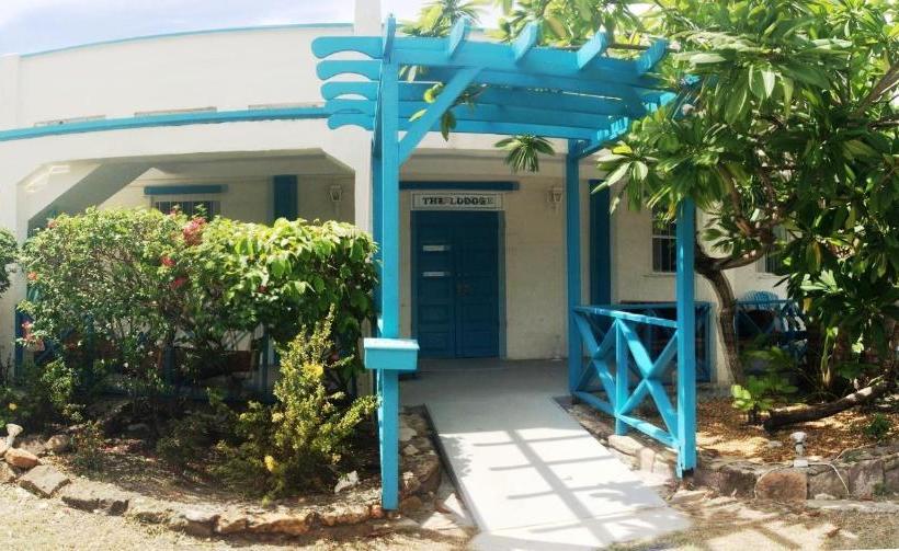 هاستل The Lodge Antigua