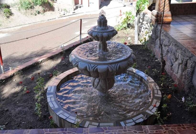 مبيت وإفطار Auberge Atlas Tichka