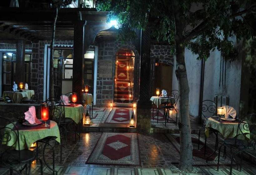 مبيت وإفطار Auberge Atlas Tichka