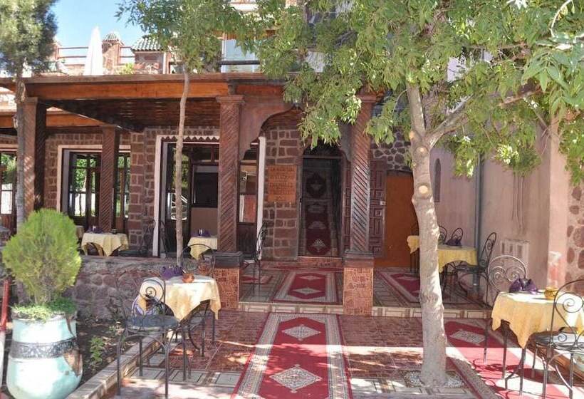 مبيت وإفطار Auberge Atlas Tichka