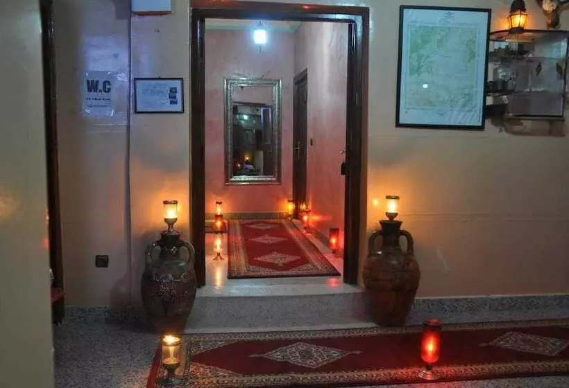 مبيت وإفطار Auberge Atlas Tichka