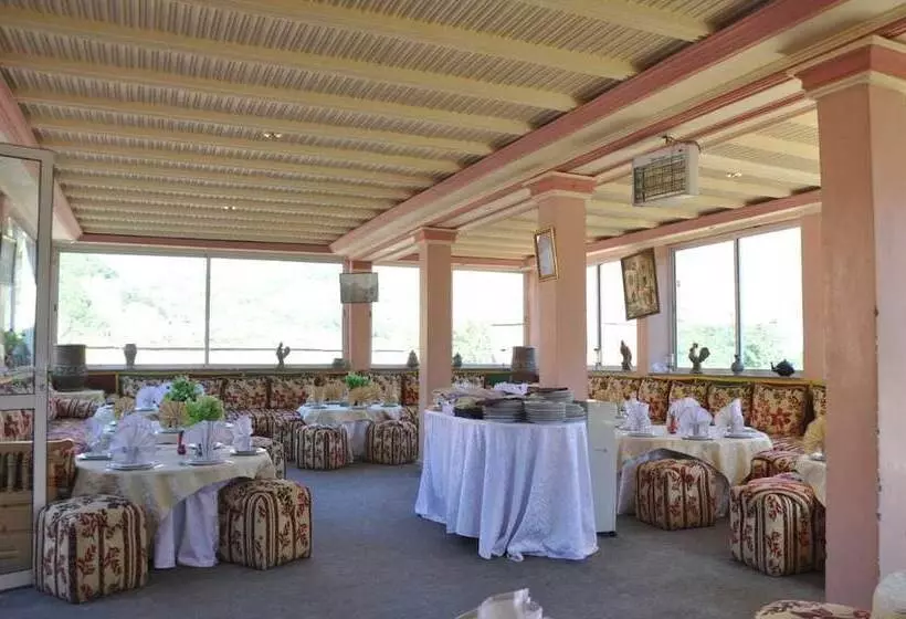 مبيت وإفطار Auberge Atlas Tichka